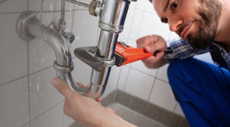 Expert burst pipe repair services in Hayward, MN